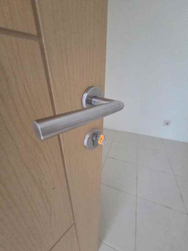 disewakan unit kosongan apartemen educity harvard