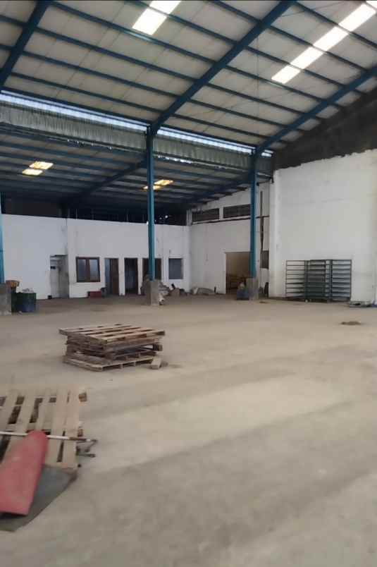 gudang strategis canggu jetis mojokerto dekat tol