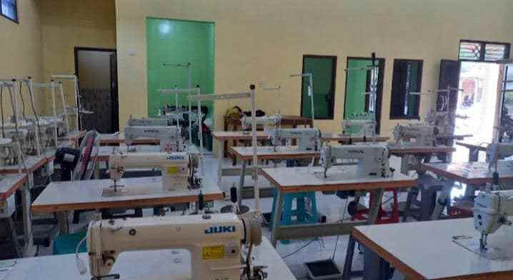 gudang tempat usaha setrategis dijual di sukoharjo