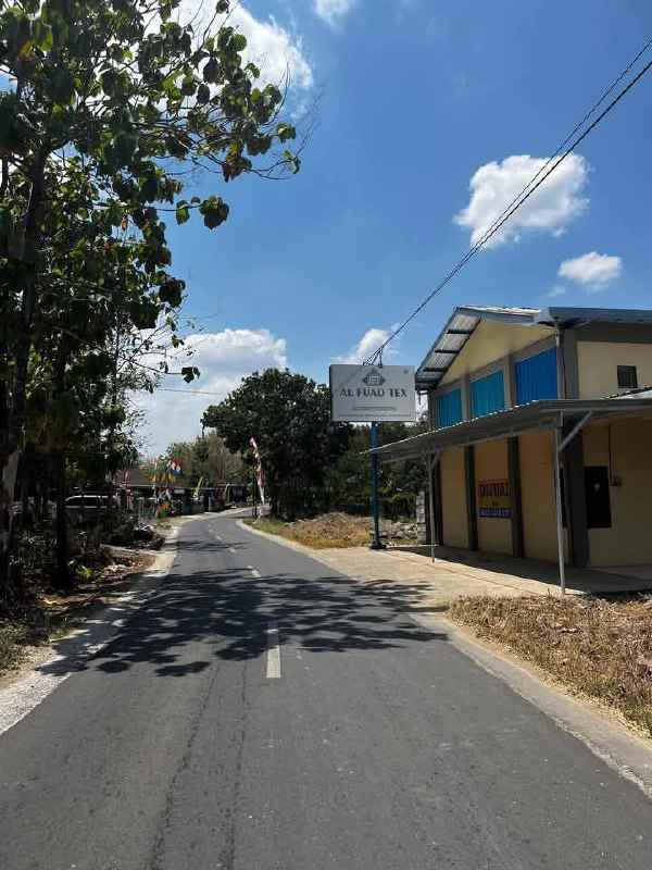 gudang tempat usaha setrategis dijual di sukoharjo