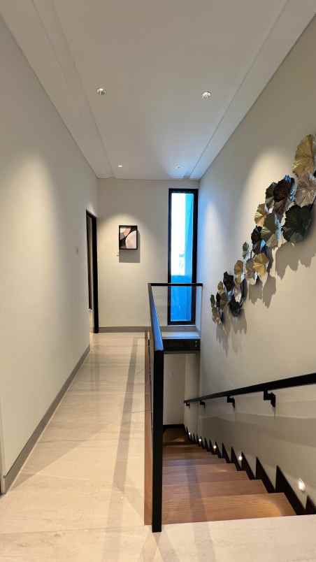 hot home surabaya barat