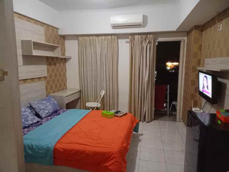 hotel jln margonda raya dkt ui