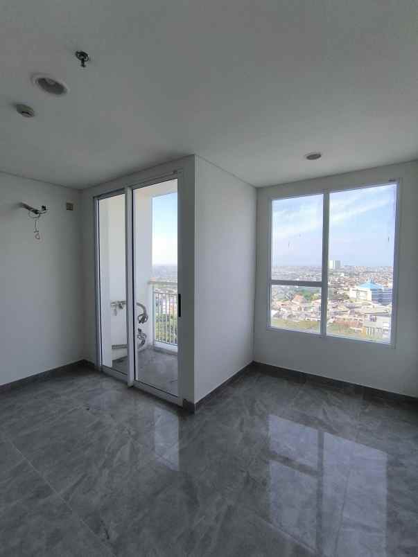 jual cepat apartemen 88 avenue lantai 12 surabaya