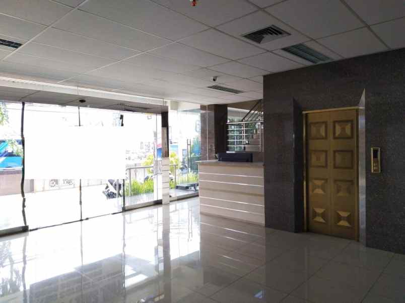 jual cepat gedung kantor 8lantai unit bagus mampang