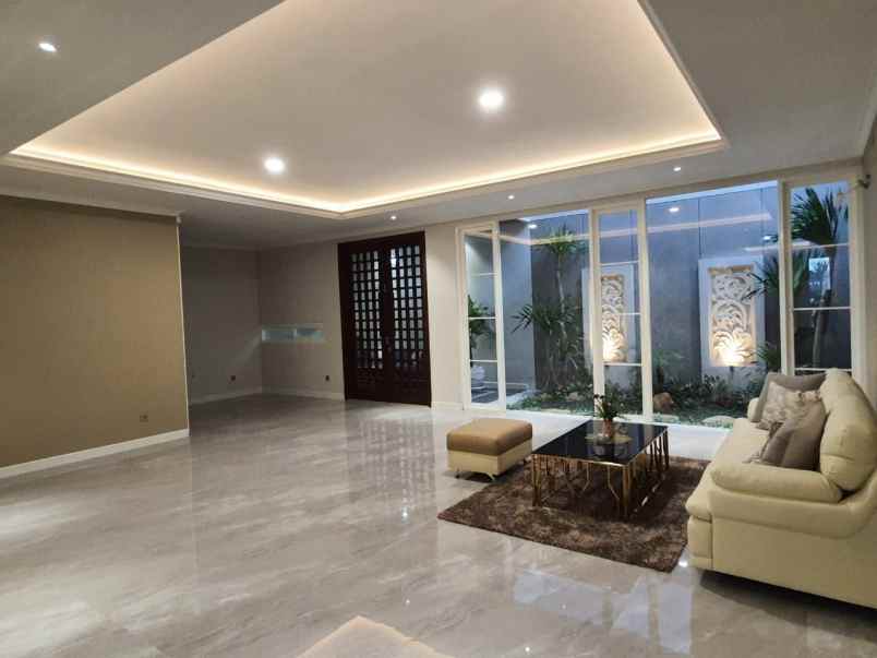 jual rumah baru mewah elegant di citraland surabaya