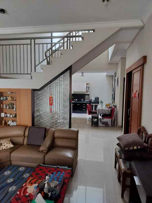 jual rumah cluster di kota bandung sudirman