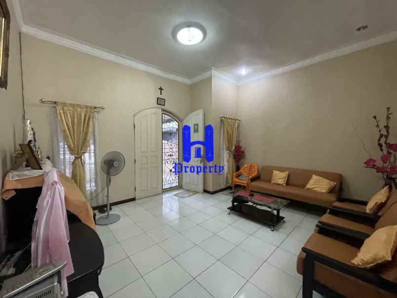 jual rumah di komplek cemara hijau jalan metal medan