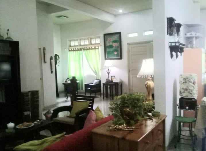 jual rumah furnished jl kenari bintaro jaya jak sel