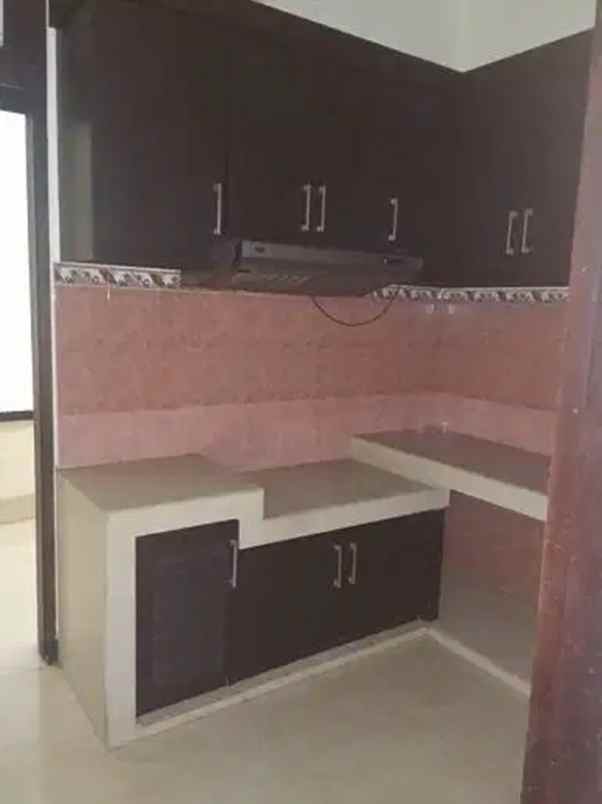 jual rumah mewah di jalan lebak indah regency surabaya