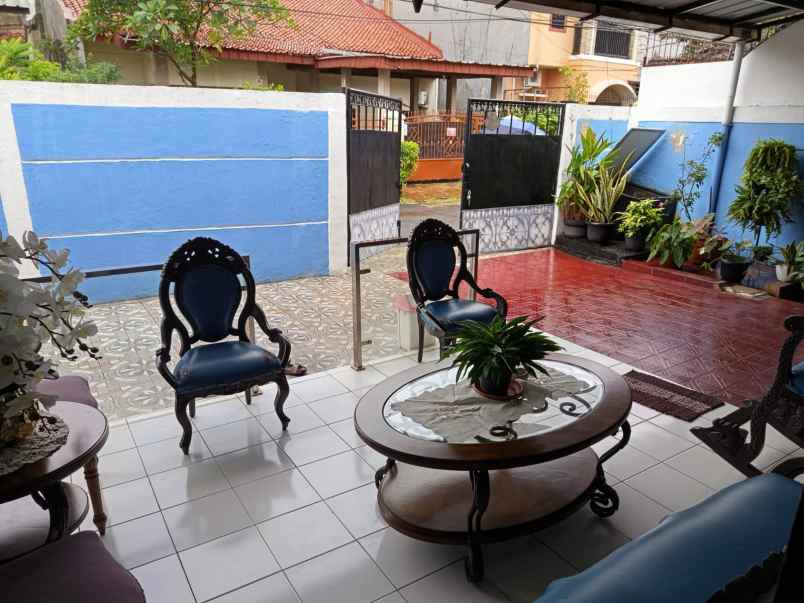 jual rumah modern classic