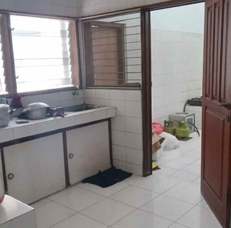jual rumah shm kawasan jalan manyar kartika surabaya