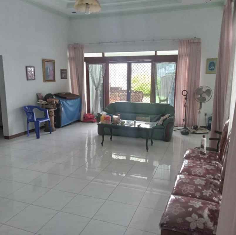 jual rumah shm kawasan jalan manyar kartika surabaya