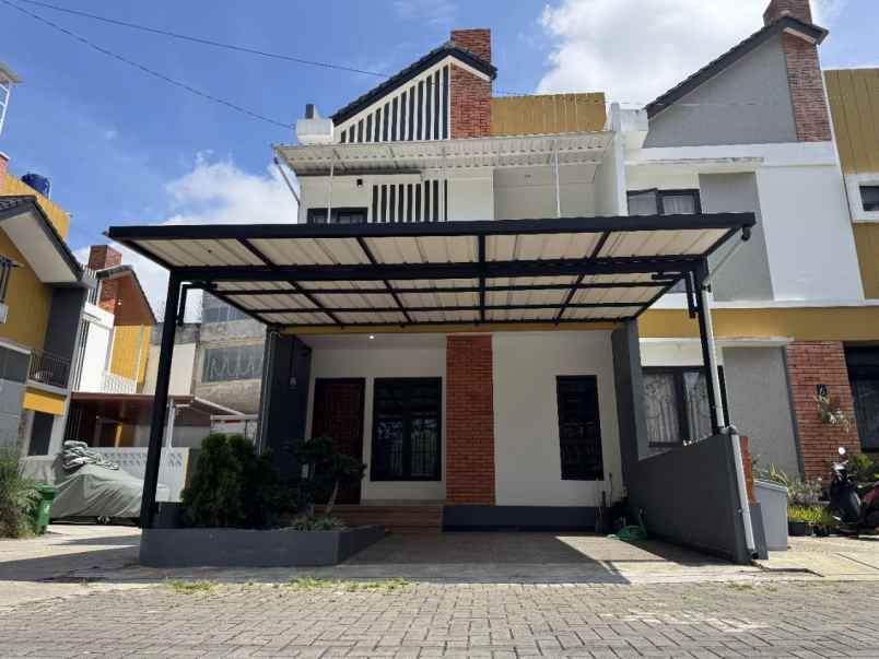 jual rumah siap huni di cihanjuang kota cimahi