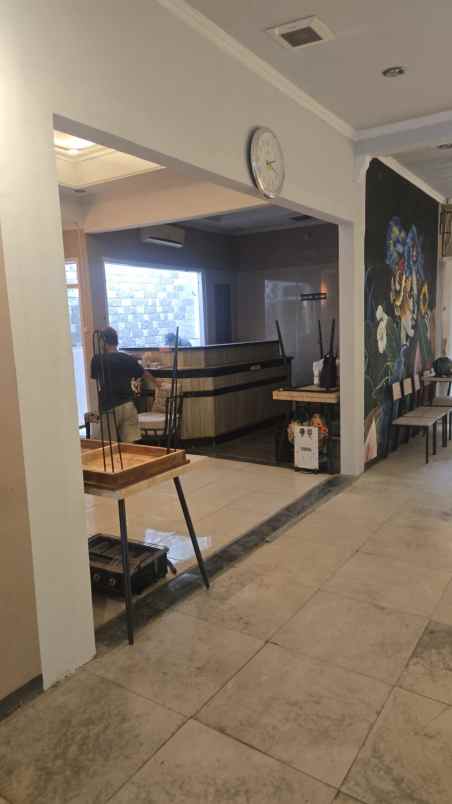 jual sewa tempat usaha lokasi strategis harga murah