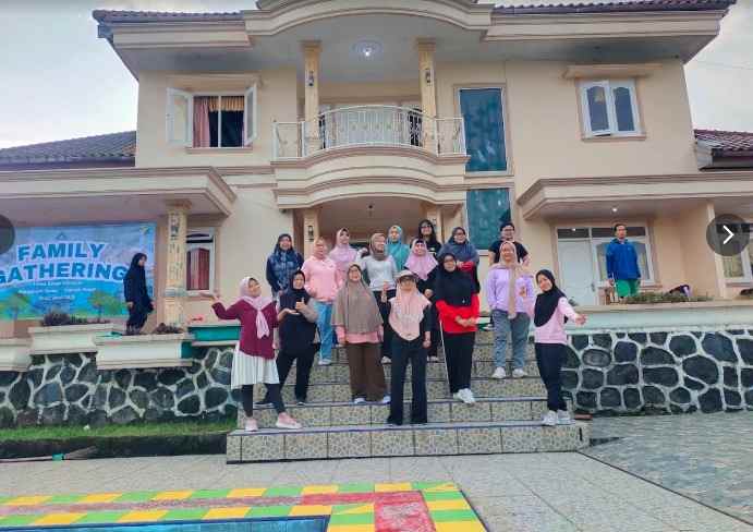 jual villa hasaqina di megamendung
