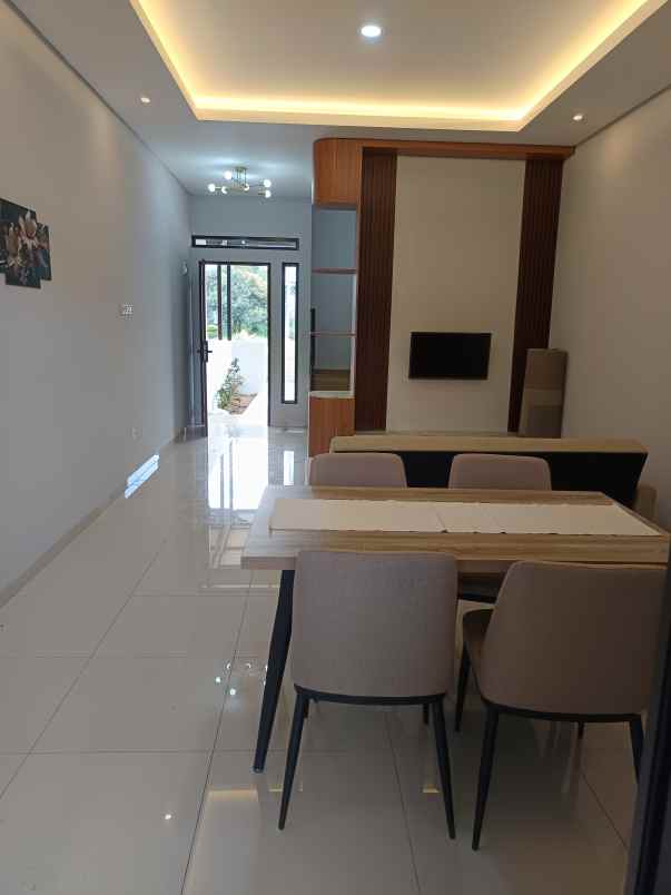 kesempatan langka hunian mewah di lokasi strategis