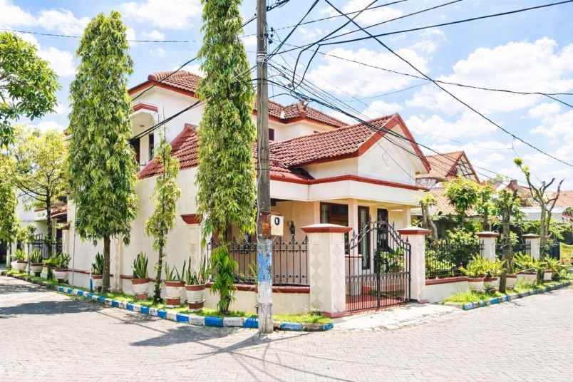 kompleks merpati kehutanan sedati