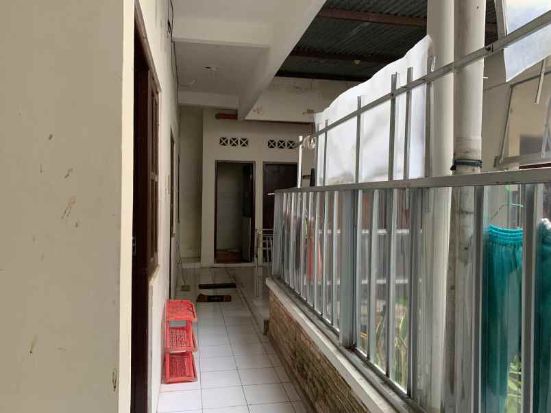 kos 28 kamar dan rumah induk di pusat kota jogja