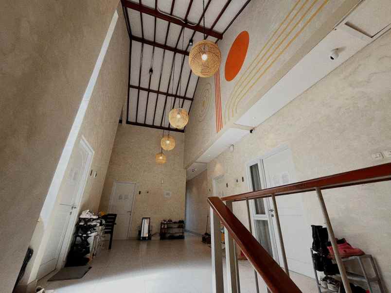 kos aktif 2 lantai di dekat rs jih di sleman