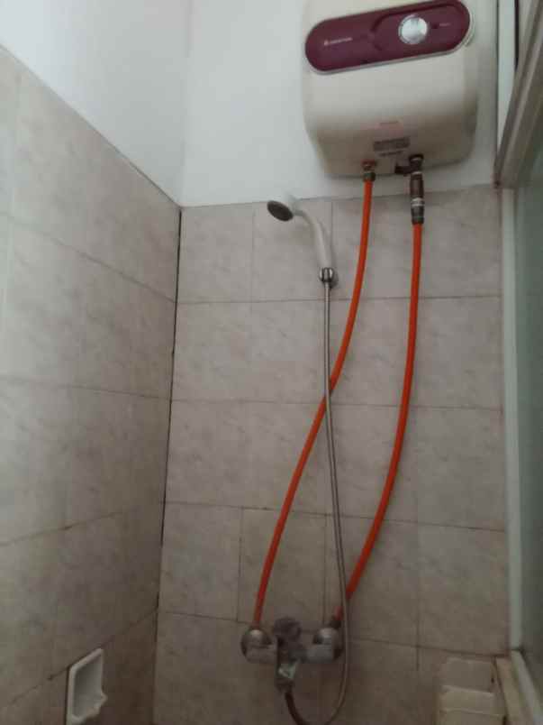 kos furnished di foresta naturalle bsd