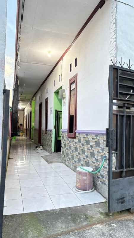 kostan 90m siap huni karanganyar kota