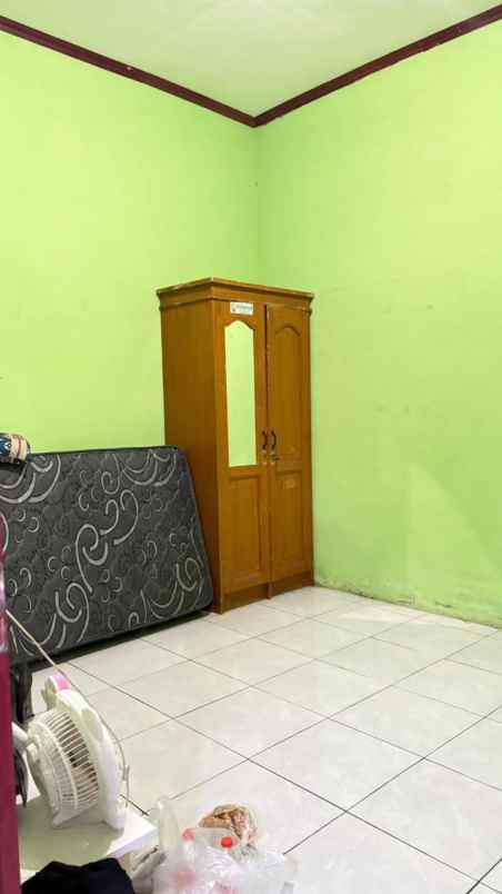 kostan 90m siap huni karanganyar kota