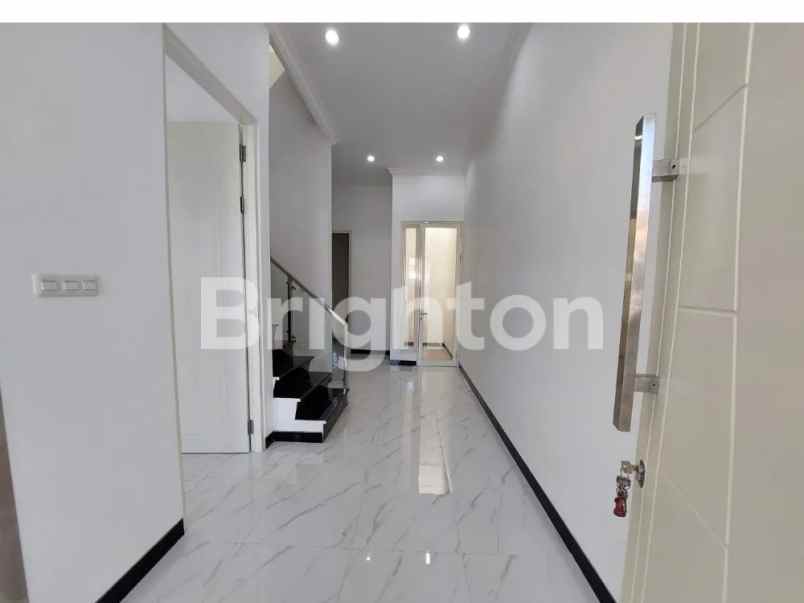 mulyosari utara banting harga mewah siap huni