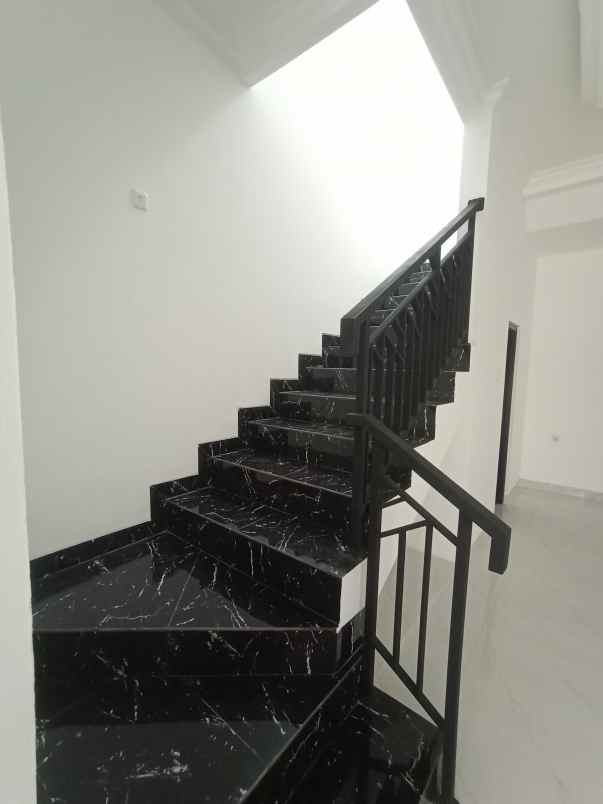 new cluster exclusive diarea bintaro tangsel