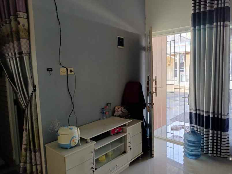 over kredit 119jt dekat dago pamulang seruni valley