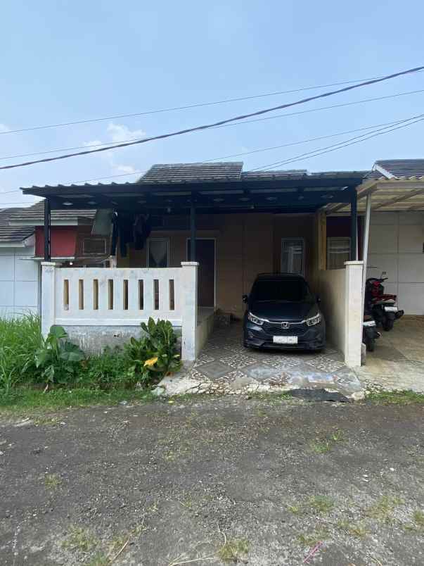 over kredit rumah 48jt dekat ipb di bukit ciampea asri