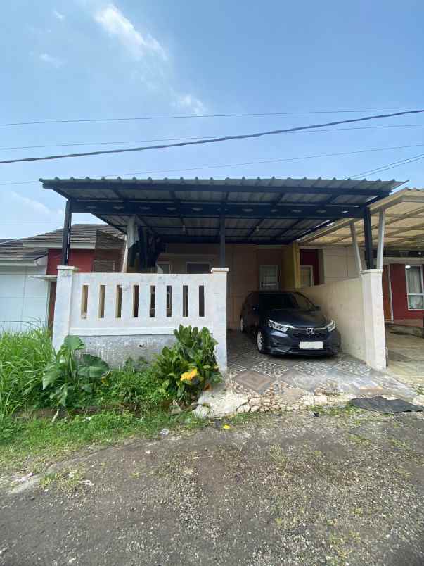 over kredit rumah 48jt dekat ipb di bukit ciampea asri