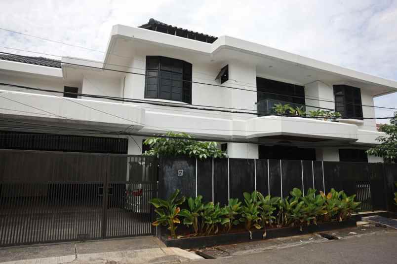 pancoran perdatam rumah bagus siap huni dan terawat