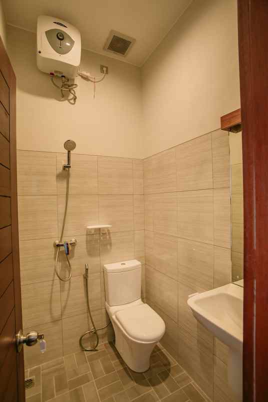 penginapan harian pusat kota denpasar