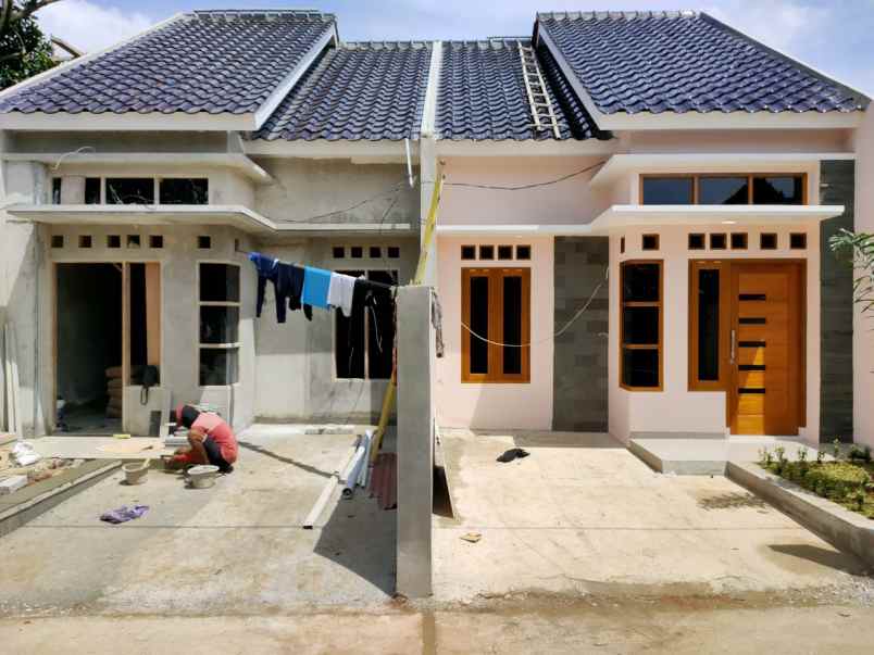 ready rumah depok dekat stasiun limited stock