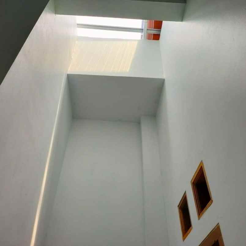 ready rumah depok dekat stasiun limited stock