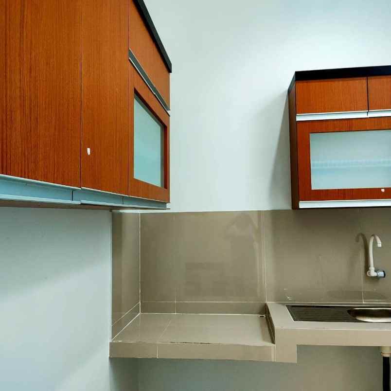 ready rumah depok dekat stasiun limited stock