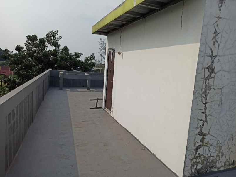 ruko trapezia 2 lantai 700 meter pintu tol jatiwarna