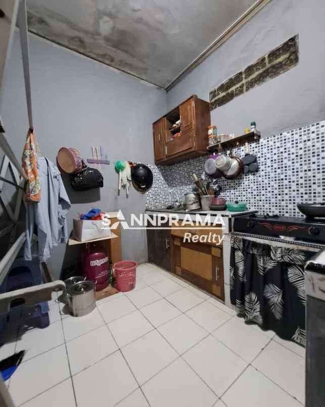 rumah 1 lt tanah 107 di tanah baru depok rinatin