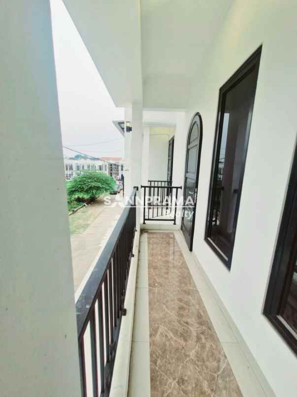 rumah 2 lantai disewakan di grand depok city iml