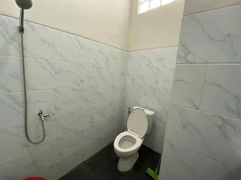 rumah 2 lantai zonasi sma n 1 klaten siap balik nama