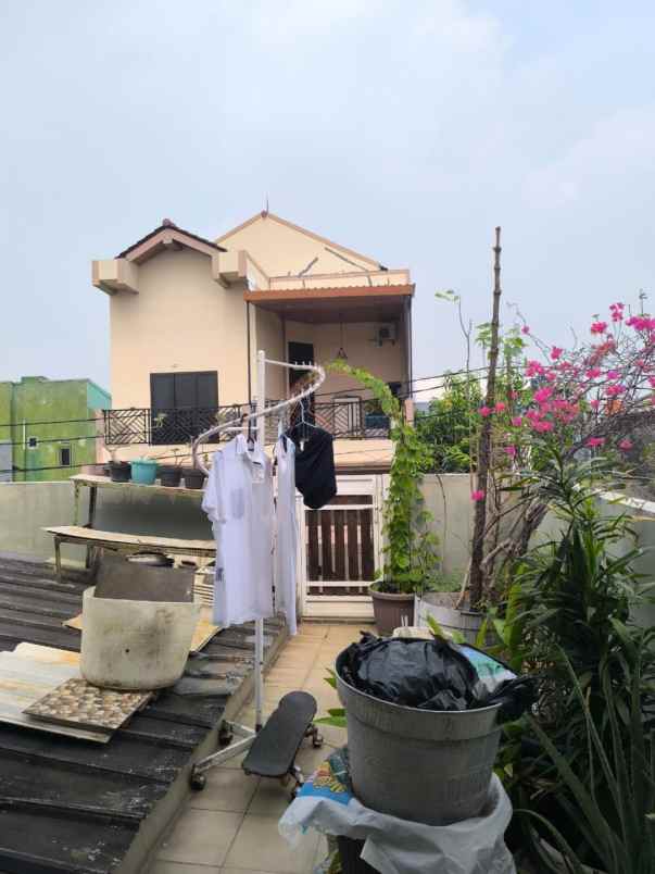 rumah bagus siap huni seroja harapan jaya bekasi utara
