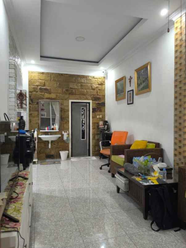 rumah bagus siap huni seroja harapan jaya bekasi utara