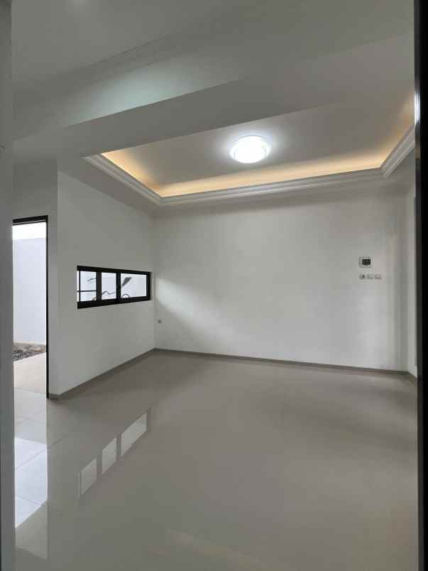 rumah baru american classic best view lokasi batu