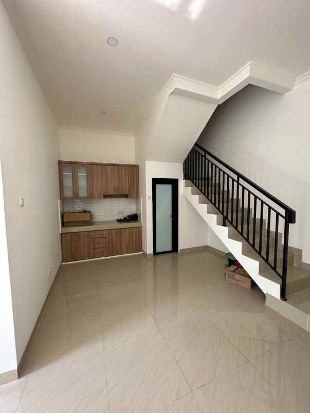 rumah baru dalam cluster di pondok gede bekasi kota