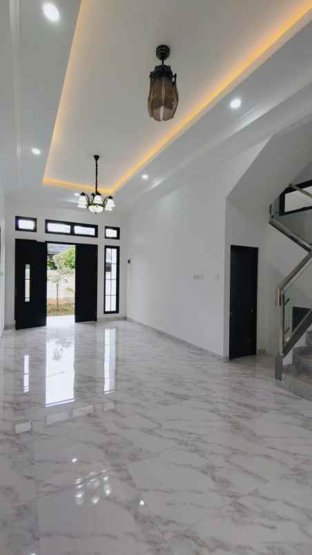 rumah baru lokasi strategis di griyaloka bsd tangsel