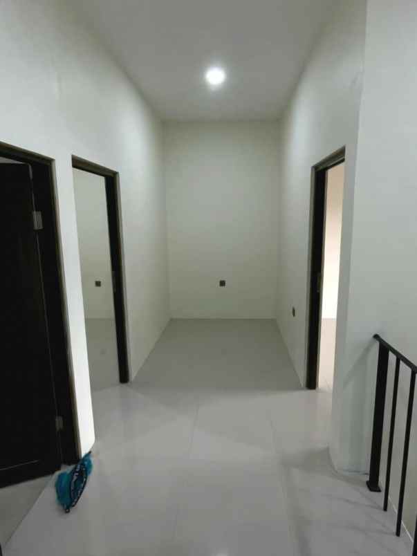 rumah baru non komplek lokasi strategis siap huni