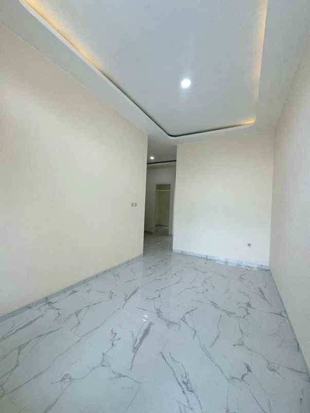 rumah baru siap huni dekat exit toll sawojajar