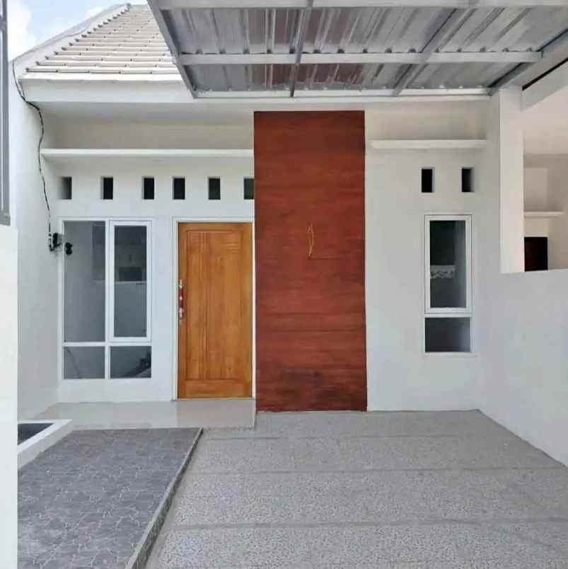 rumah baru siap huni shm di batur sari semarang