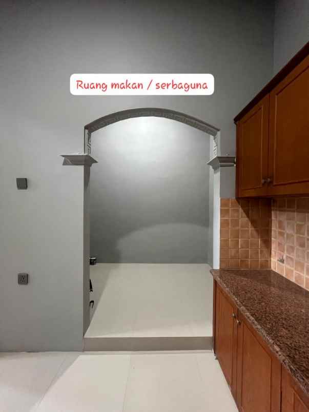 rumah bumi citra fajar sidoarjo kota hadap barat daya