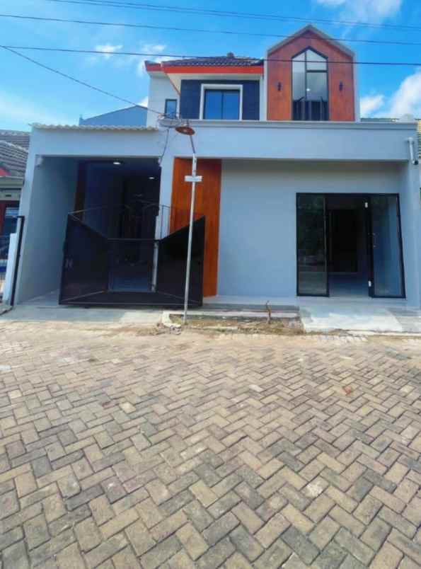 rumah bumi citra fajar sidoarjo kota hadap barat daya